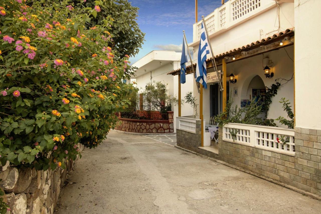 Semiramis Guesthouse Adamantas  Exteriér fotografie